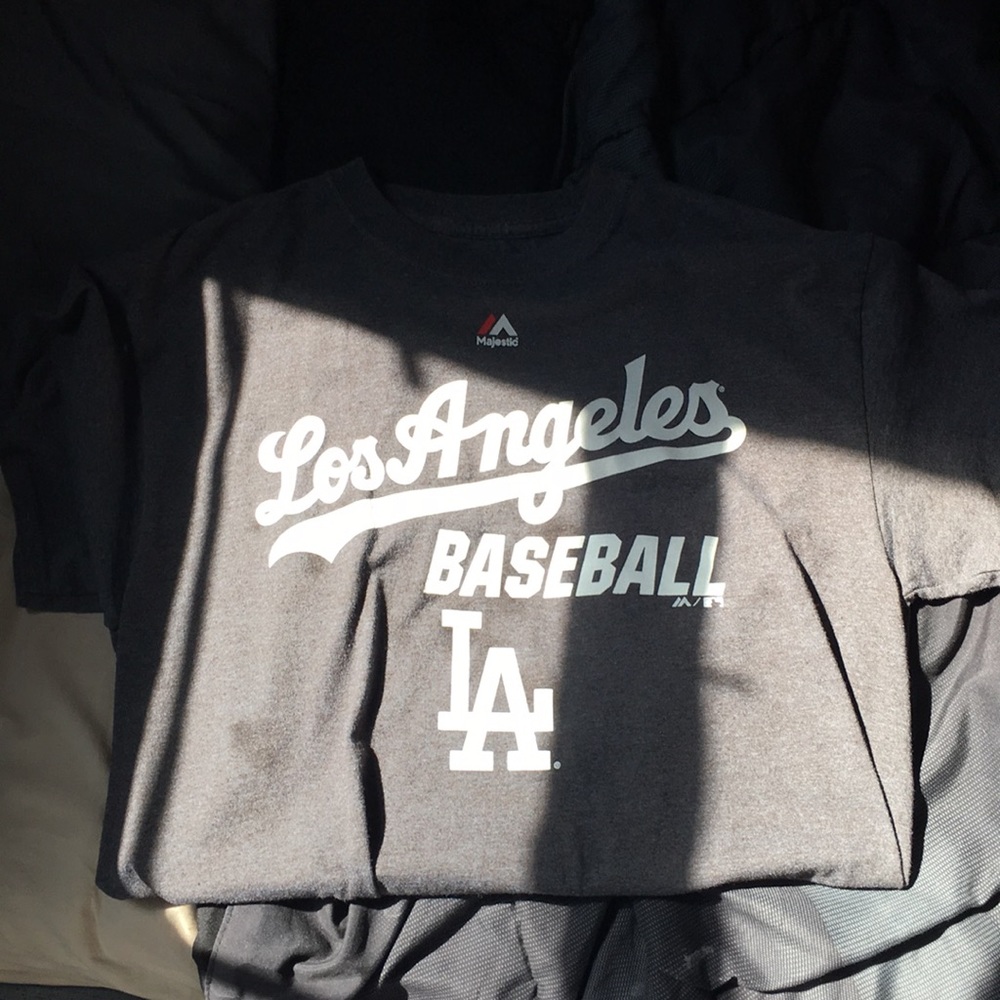 Dodgers shirt